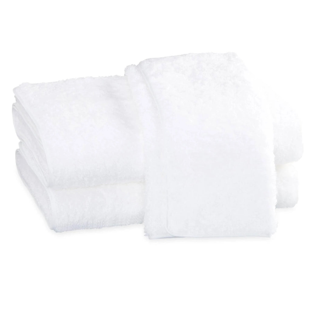 White Quilted Tub Mat G7218