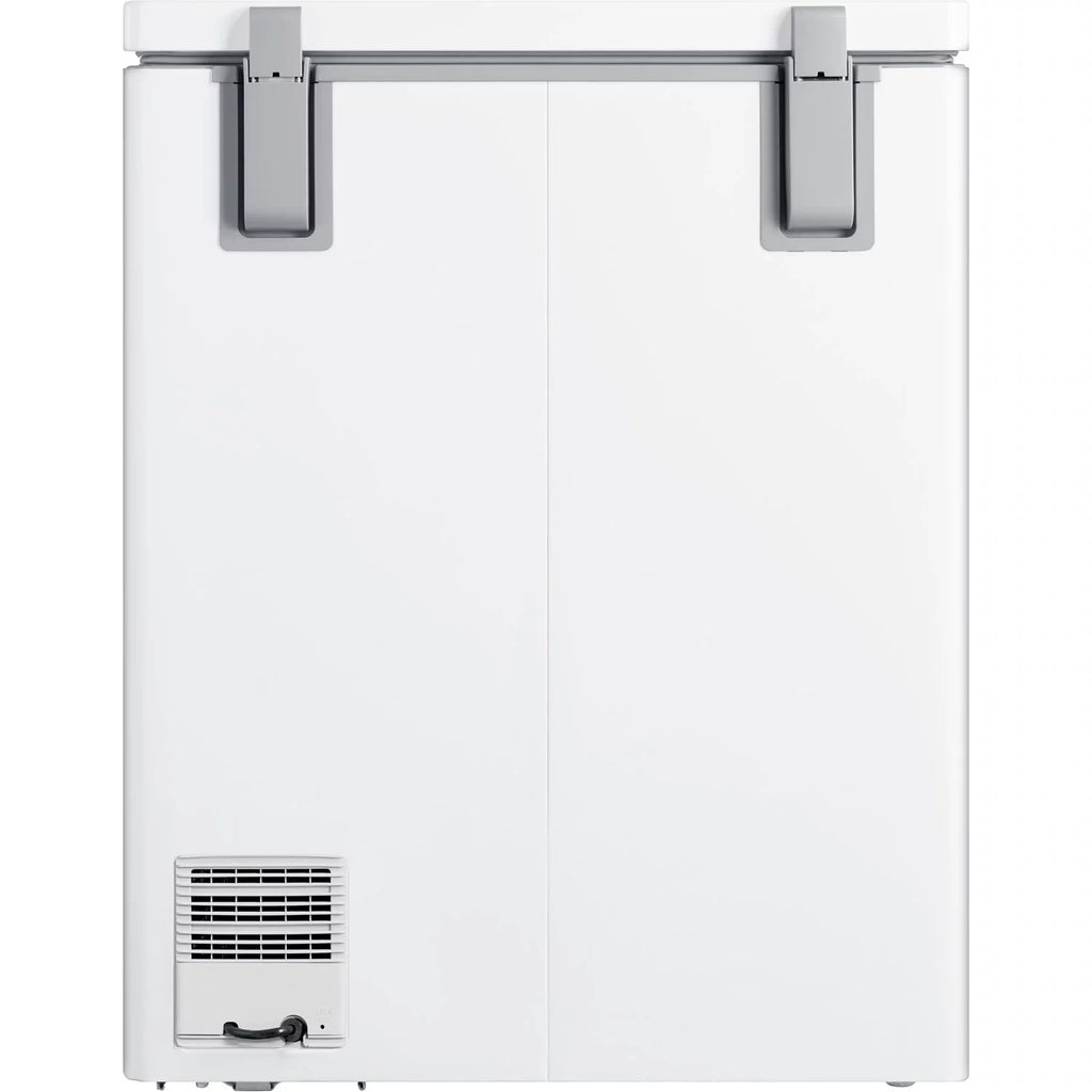 5.0-Cu. Ft. Chest Freezer White Y7697