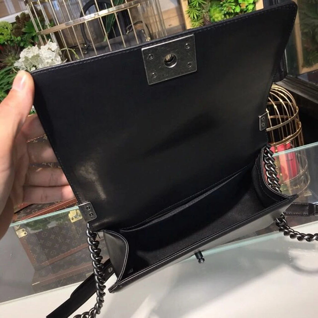 Black Shoulder And Crossbody Handbag W997