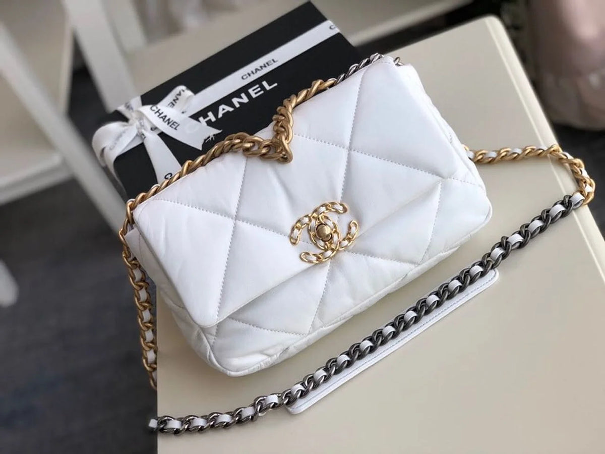 White Handbag K962352