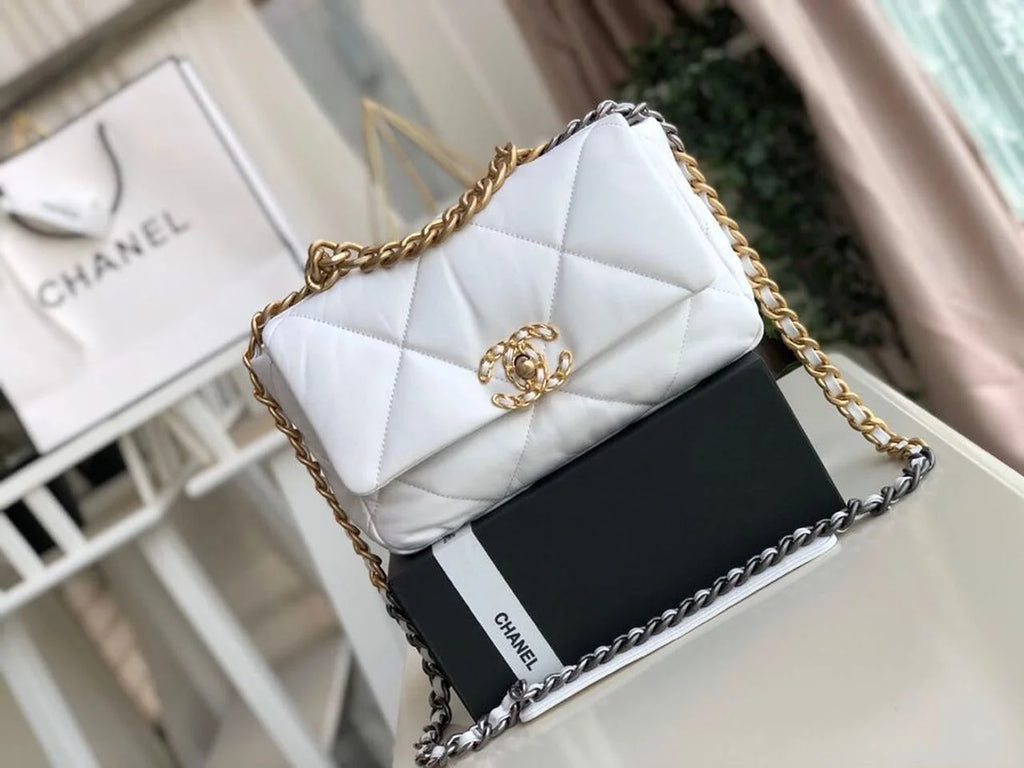 White Handbag K962352