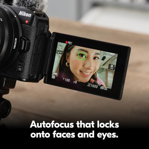 Compact Lightweight Mirrorless Camera with 16-50mm Lens O251