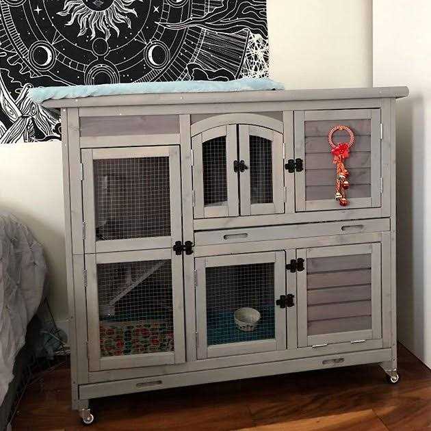 2 Story Rabbit Hutch on Wheels X72808