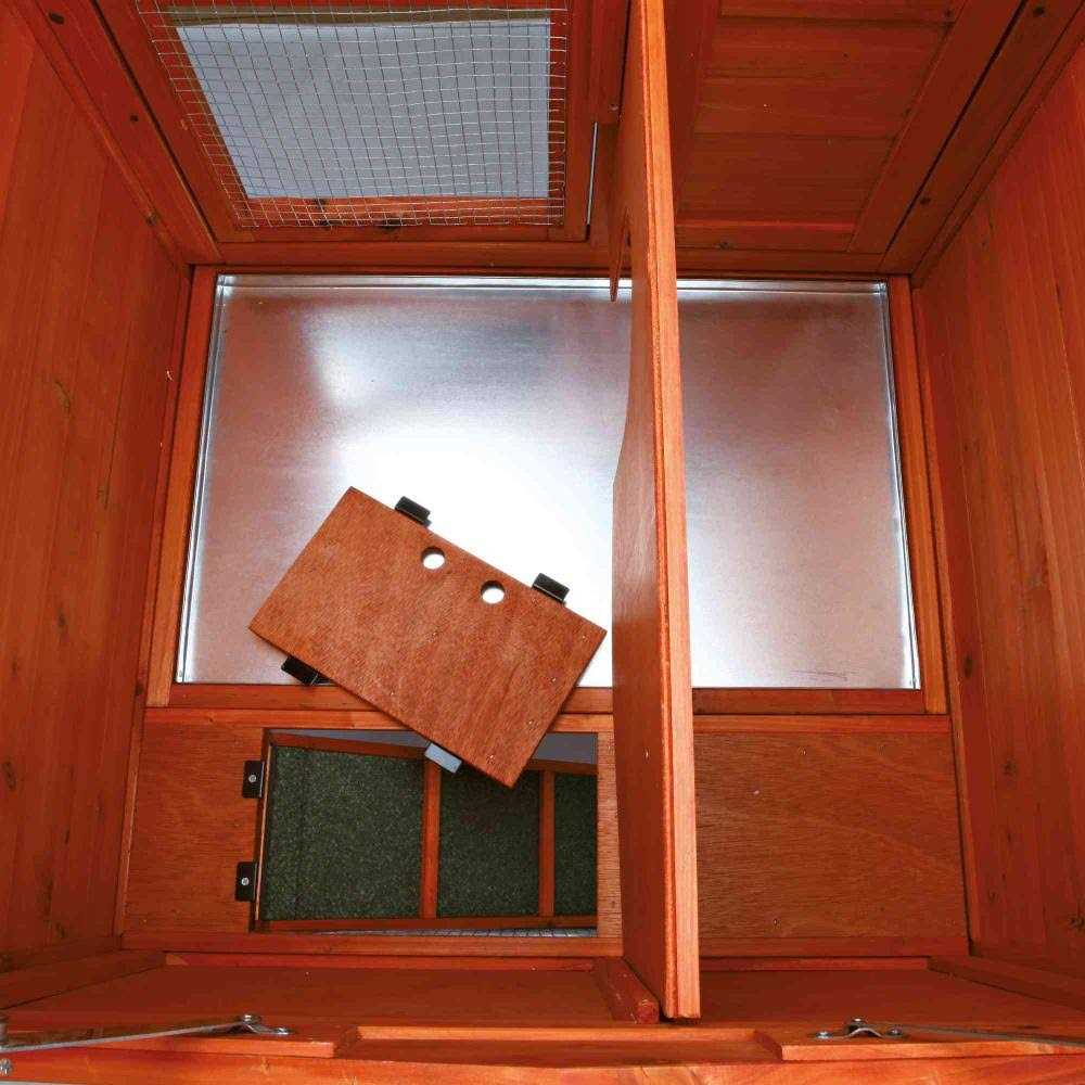 Rabbit Hutch with Peaked Roof B99641