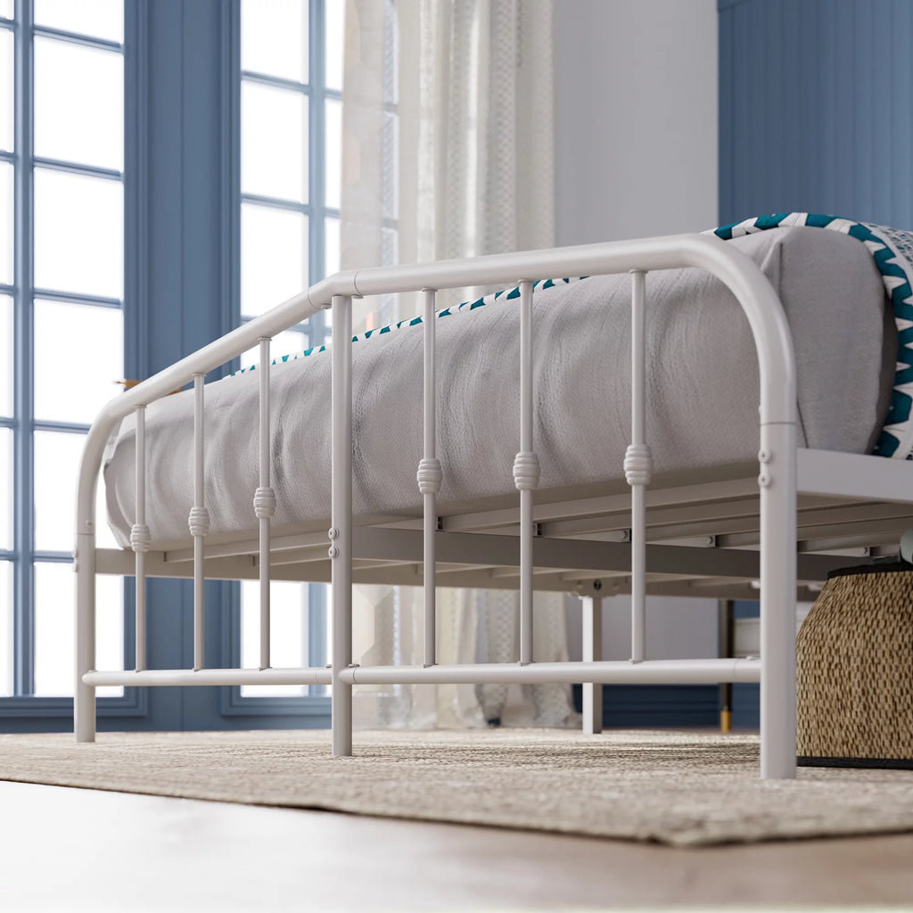 White King Metal Platform Bed Frame S186