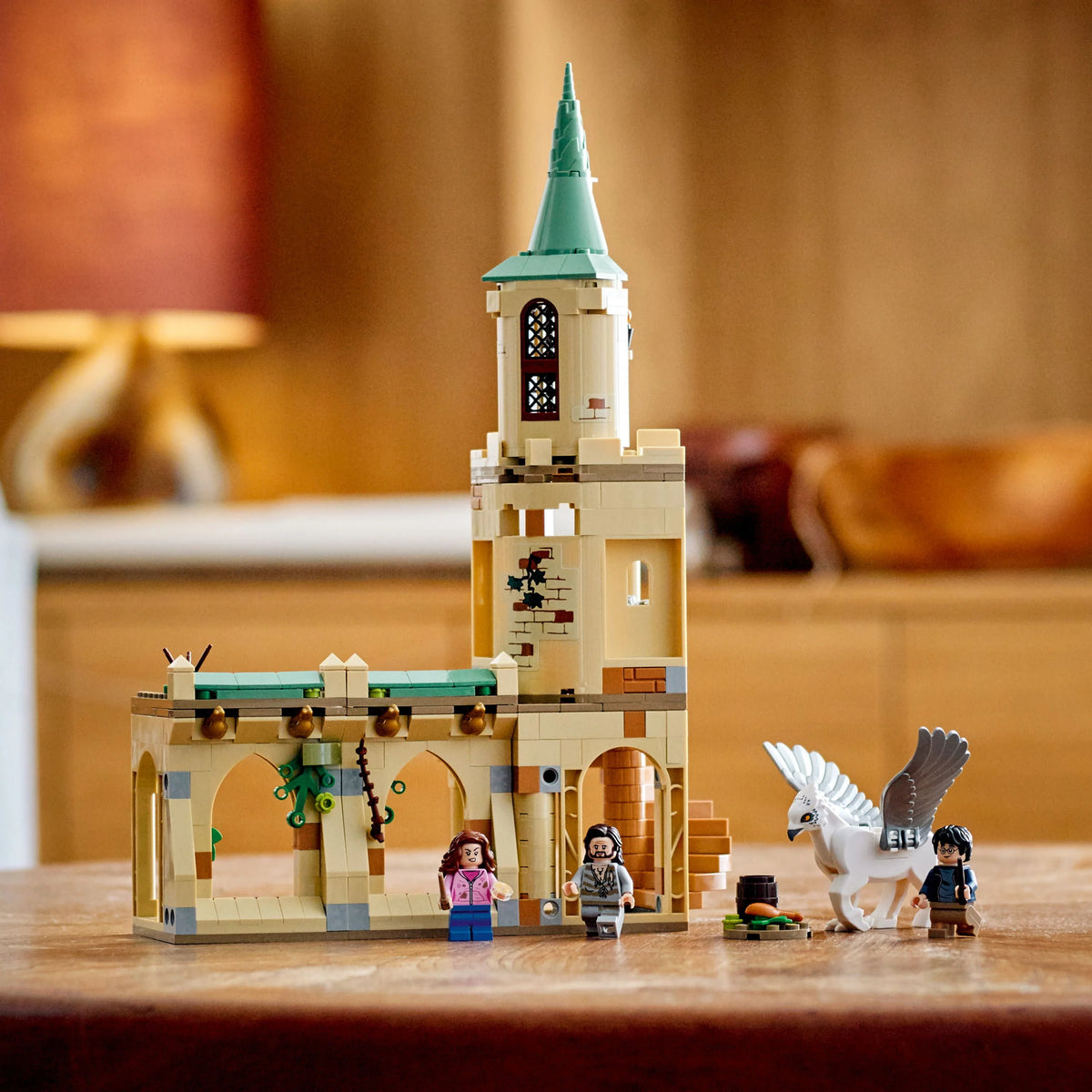 Castle Tower Toy with Hippogriff Figure and Prison Cell I453