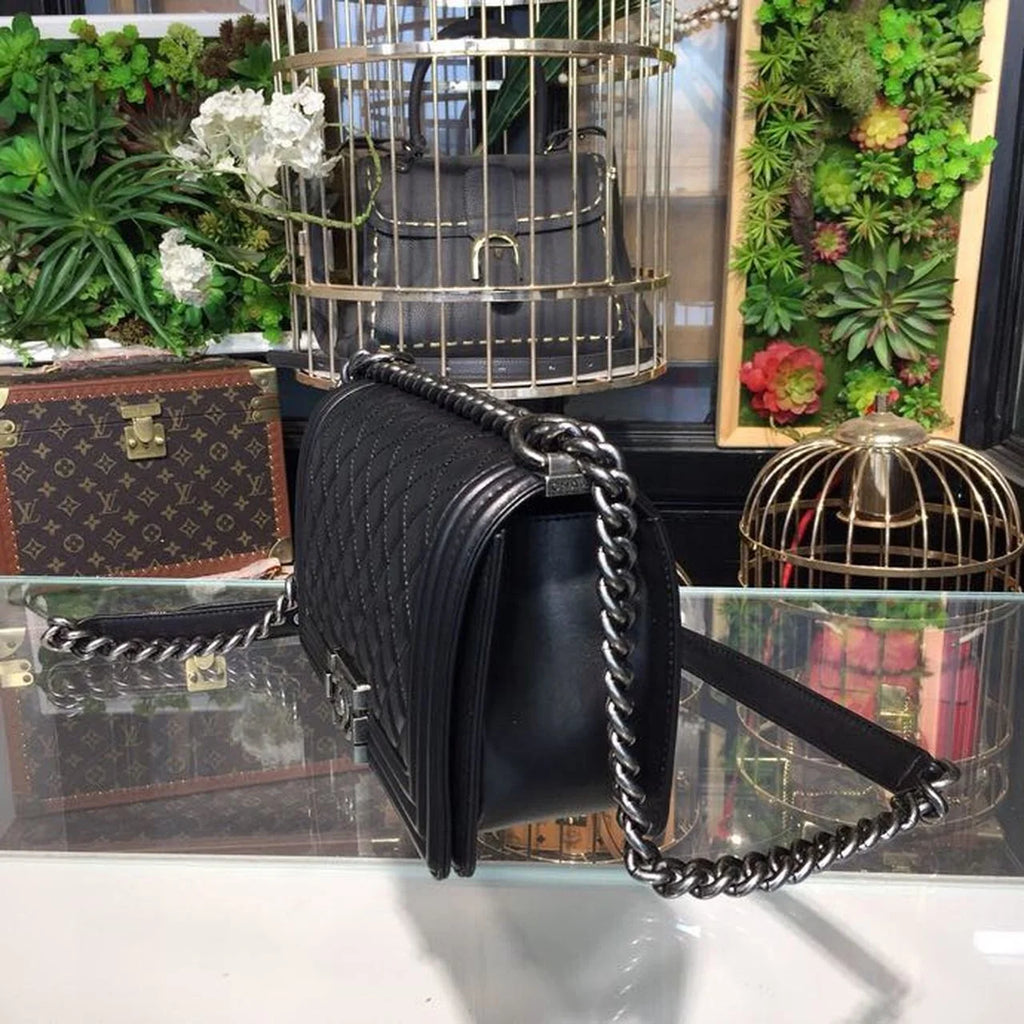Black Shoulder And Crossbody Handbag W997