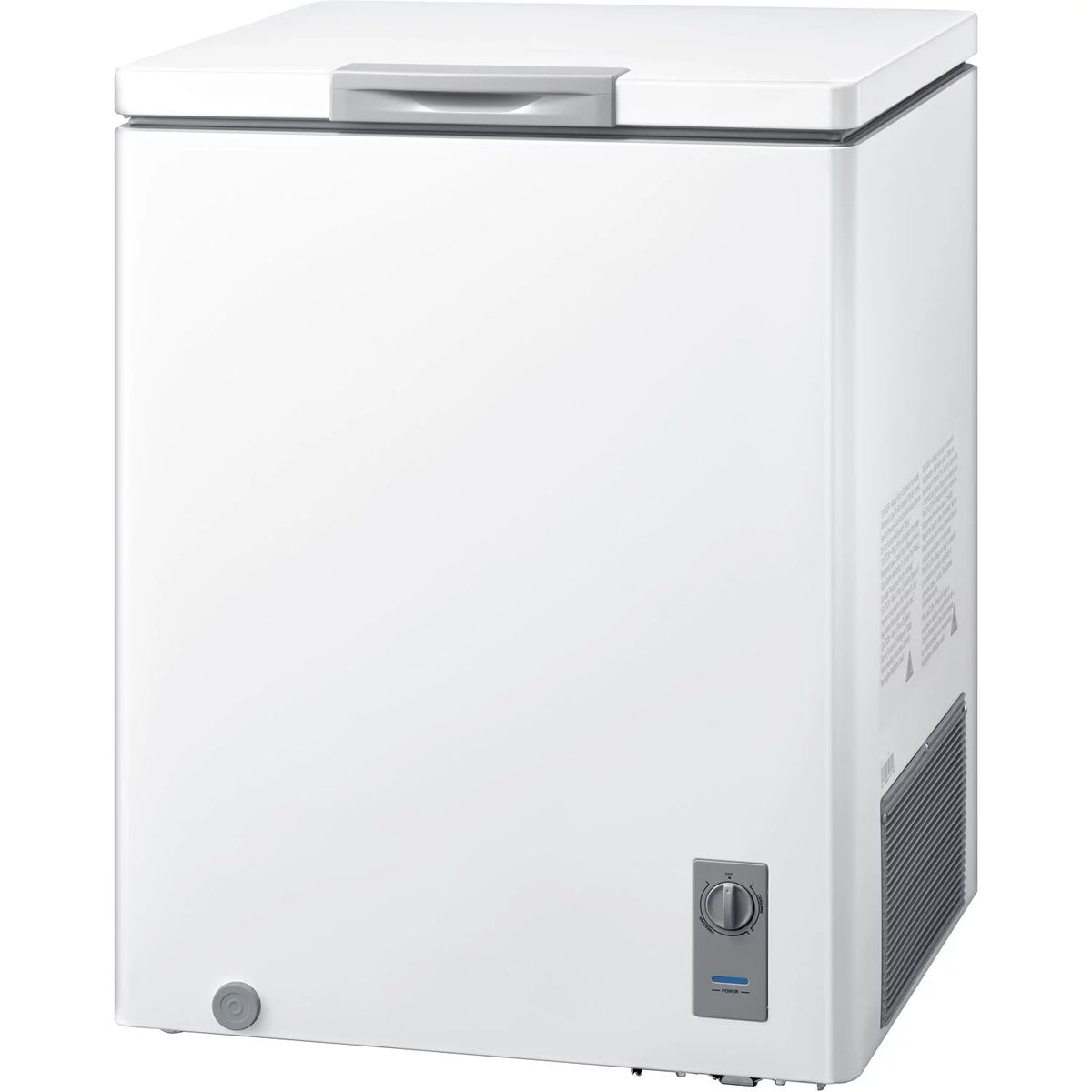 5.0-Cu. Ft. Chest Freezer White Y7697