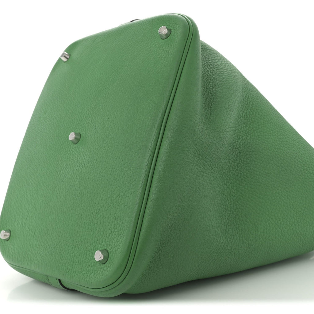 Taurillon Clemence Picotin Lock 26 GM Bamboo