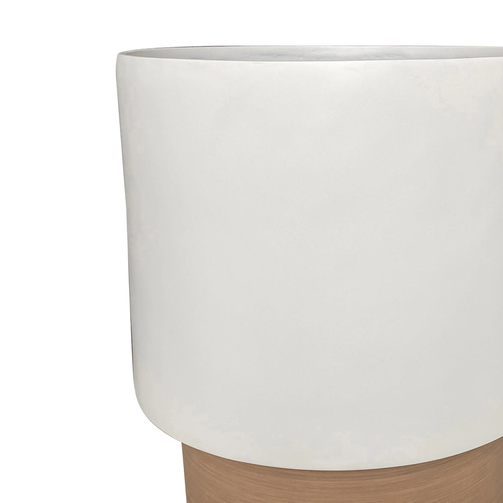 White Resin Planter R74852